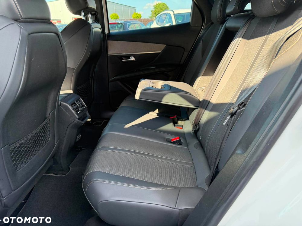 Peugeot 3008 1.5 BlueHDi GT S&S EAT8 - 12