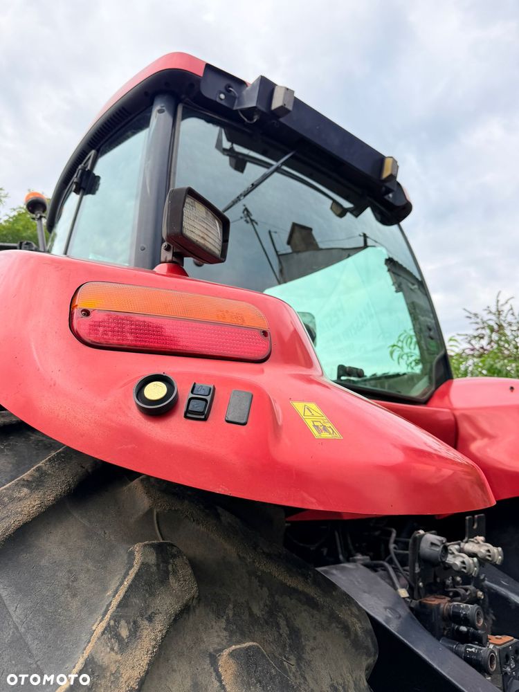 Case IH Magnum 225 - 10