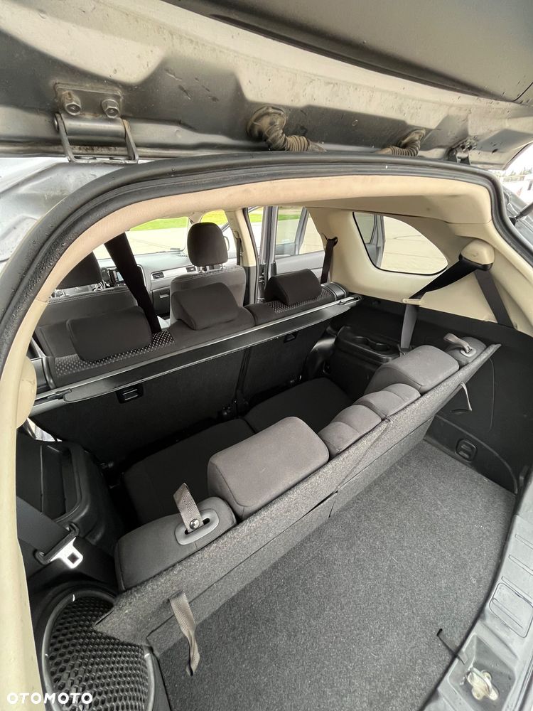 Mitsubishi Outlander - 26