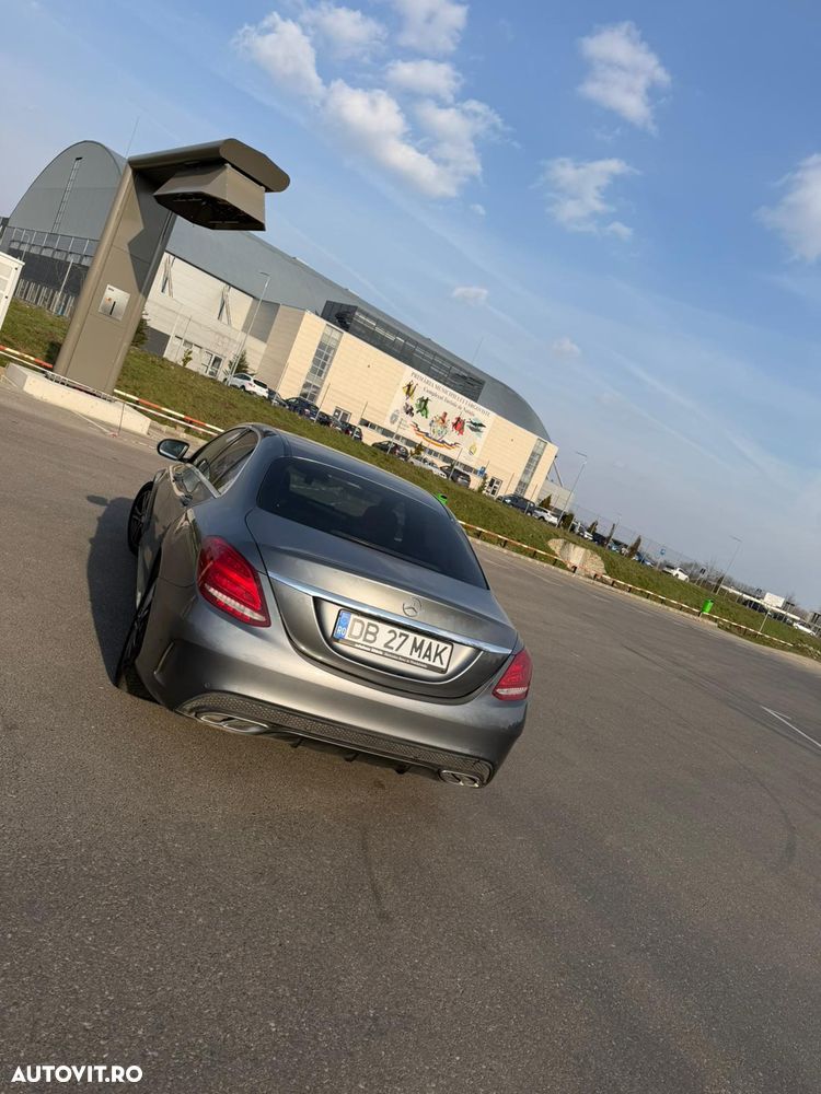 Mercedes-Benz C 220 d 9G-TRONIC AMG Line - 2