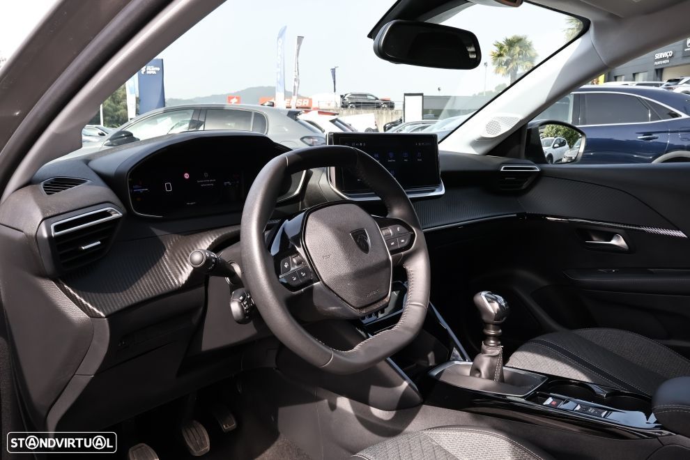 Peugeot 208 1.2 PureTech Allure - 14