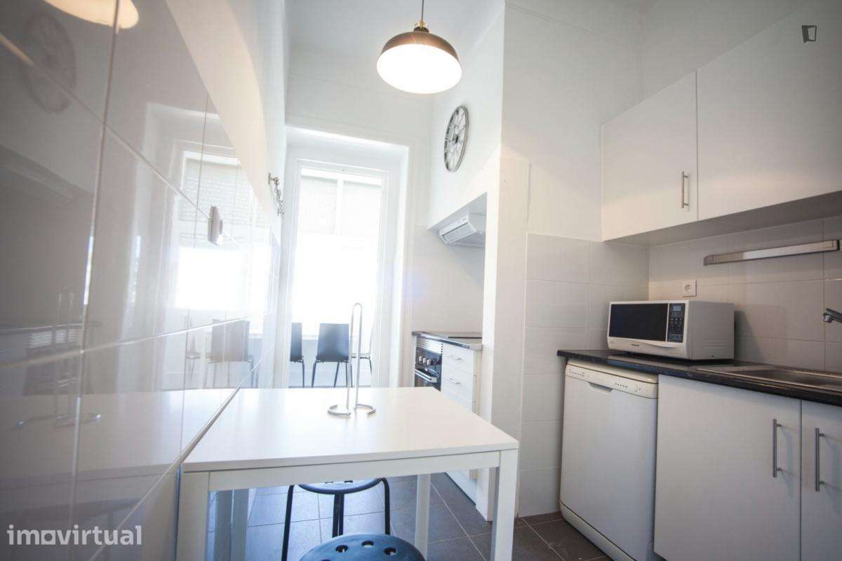 Quarto - localizado em Alcântara Lisbon - Grande imagem: 5/6