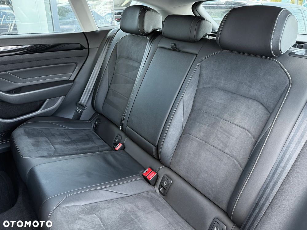Volkswagen Arteon 2.0 TSI Elegance DSG - 27