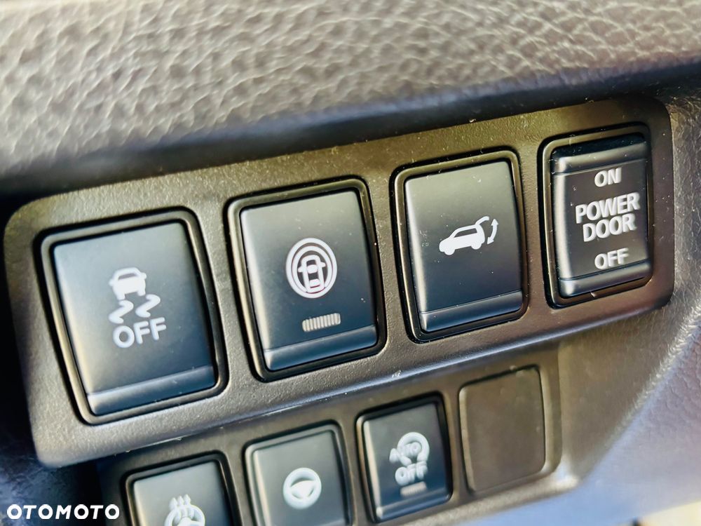 Nissan X-Trail 1.7 dCi N-Connecta 2WD - 18