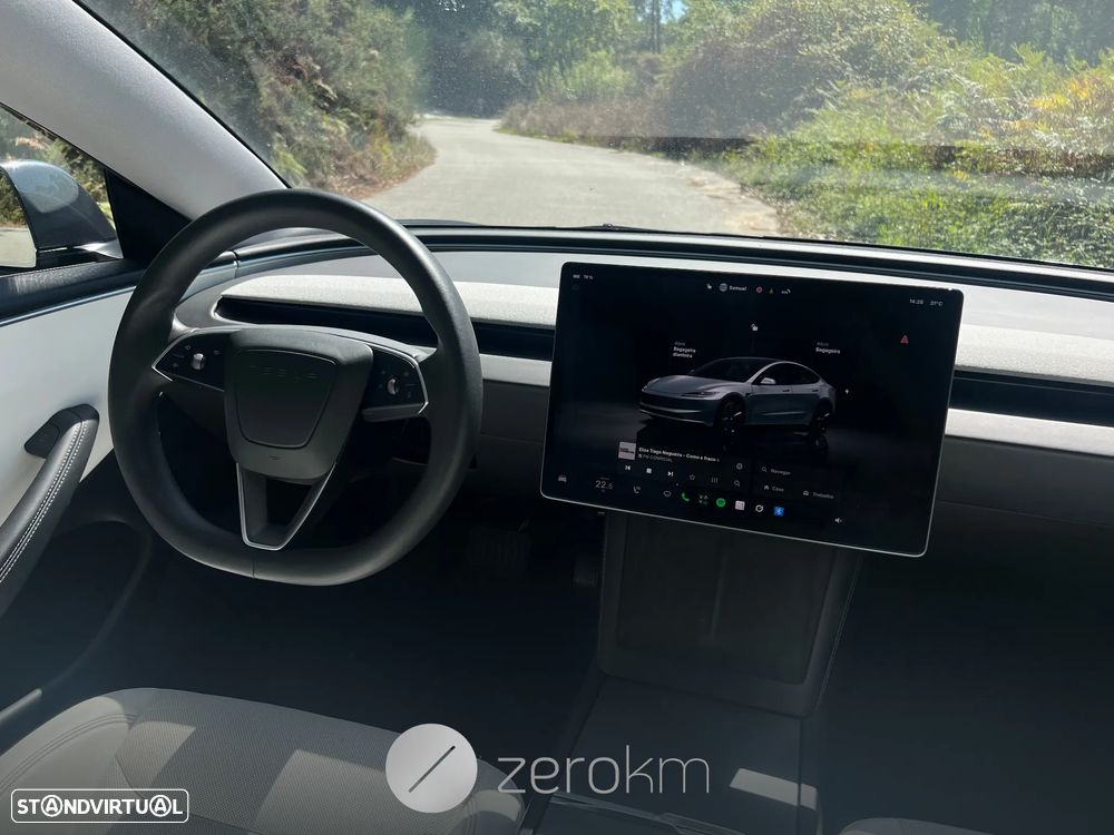 Tesla Model 3 Standard RWD - 7