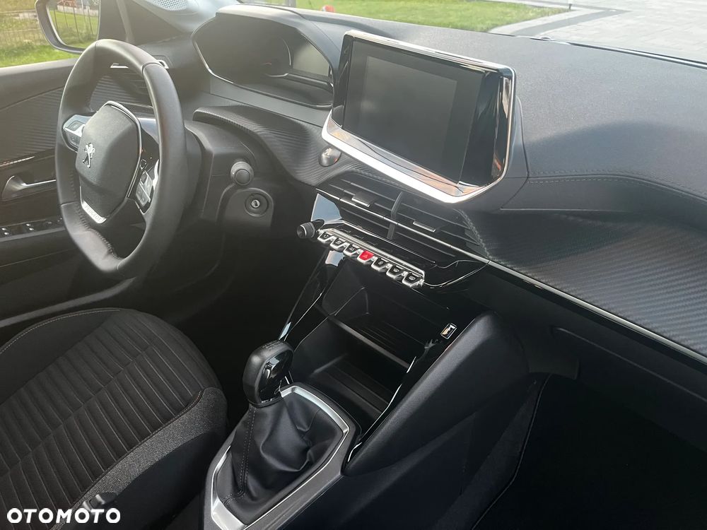 Peugeot 208 1.2 PureTech Style S&S - 22