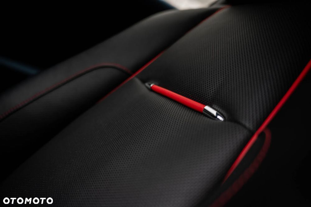 Rolls-Royce Wraith - 33