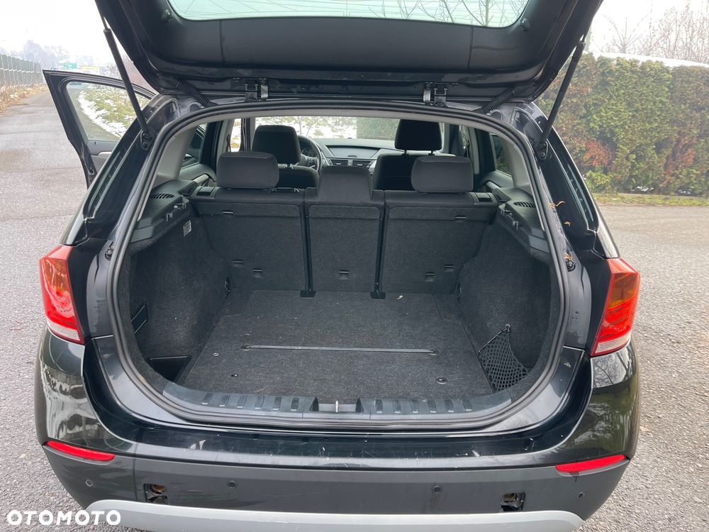 BMW X1 xDrive20d - 12