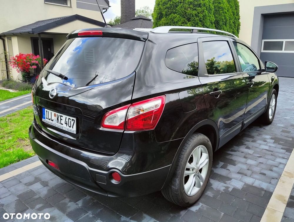 Nissan Qashqai+2 - 6