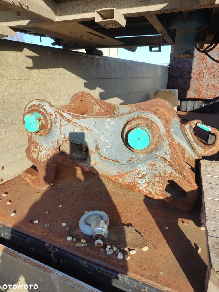 szybkozłącze do koparki (różne) - 1