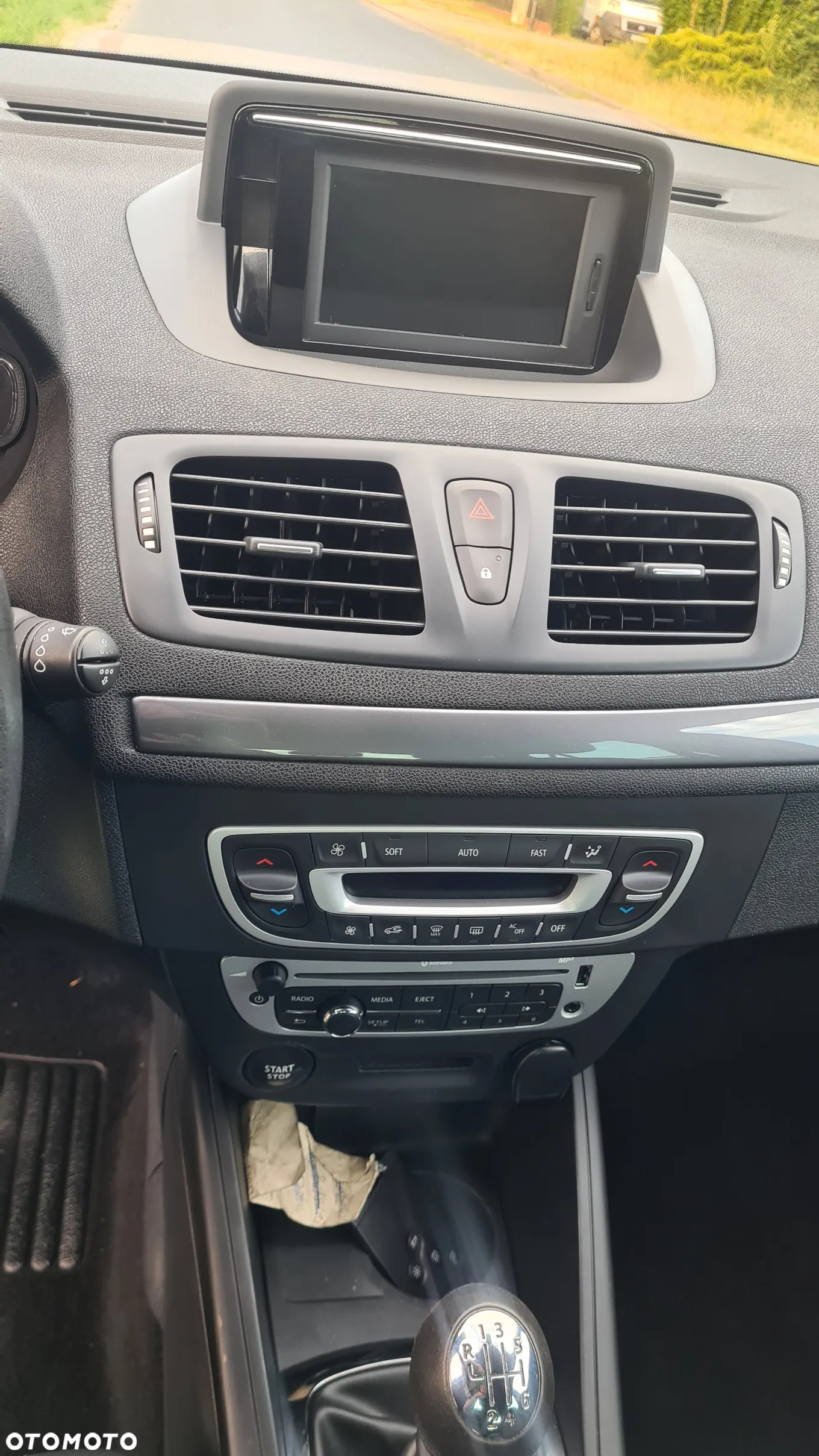 Renault Megane Grandtour ENERGY TCe 115 Start & Stopp LIMITED - 23