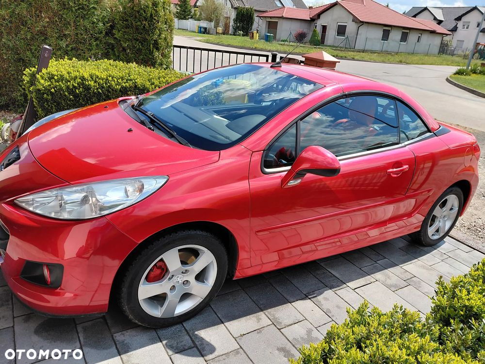 Peugeot 207 110 HDi FAP (Blue Lion) Platinum - 1