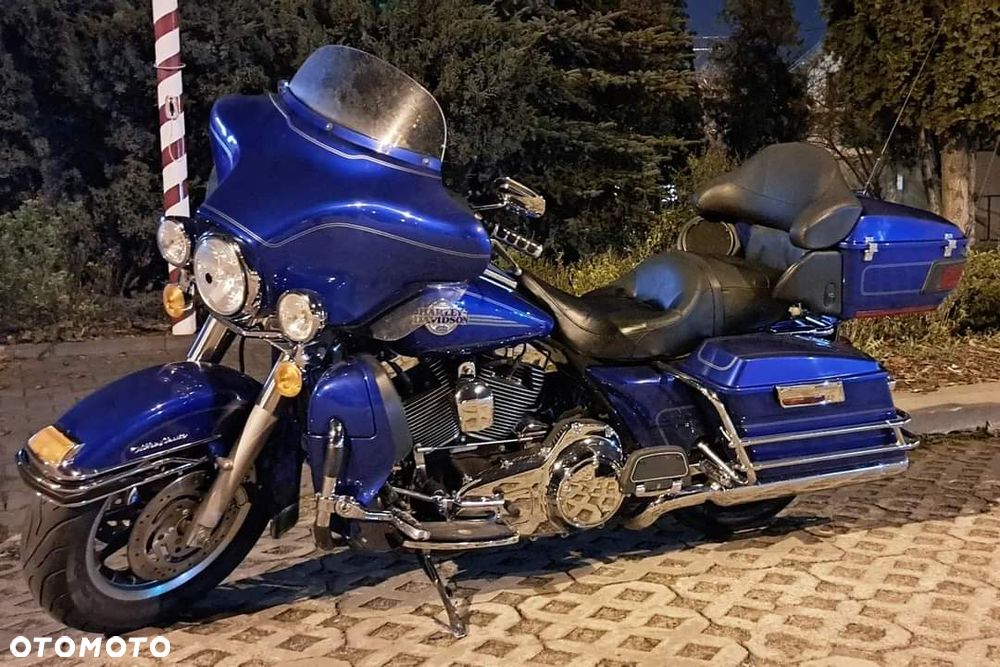 Harley-Davidson FLHTCU Ultra - 1