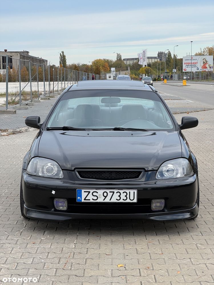 Honda Civic 1.6i LS - 5
