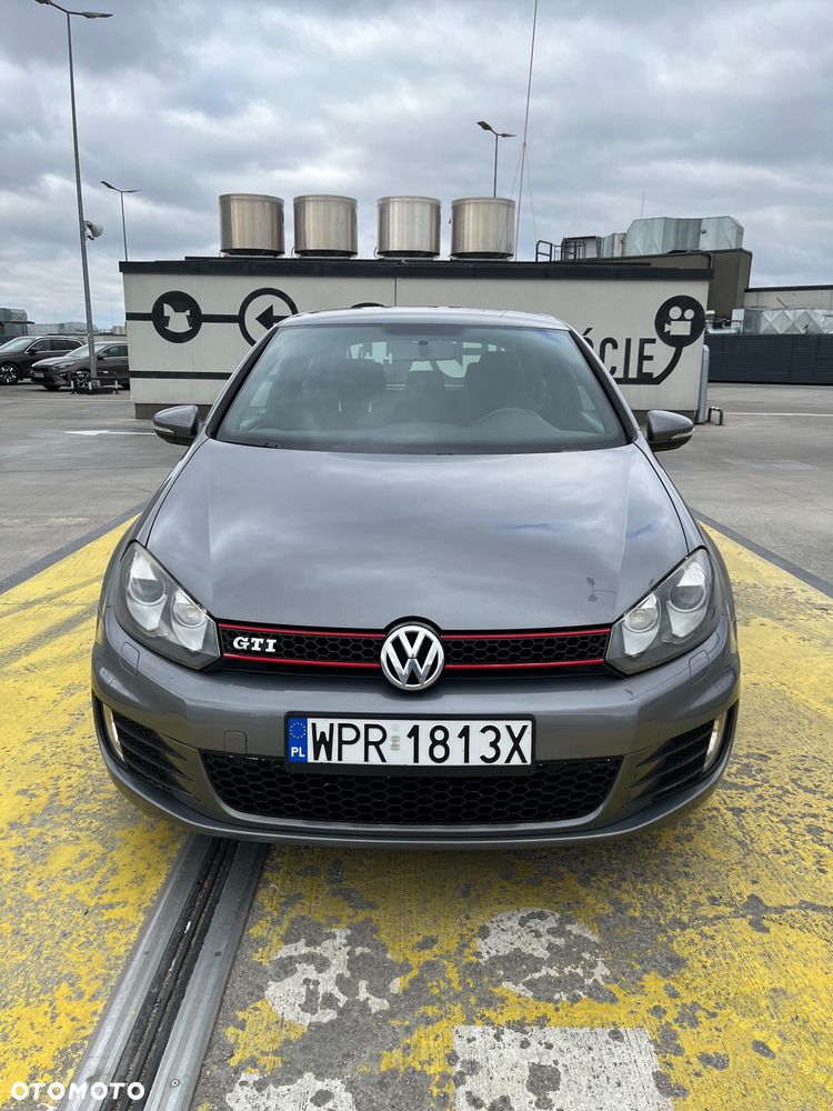 Volkswagen Golf 2.0 GTI - 3