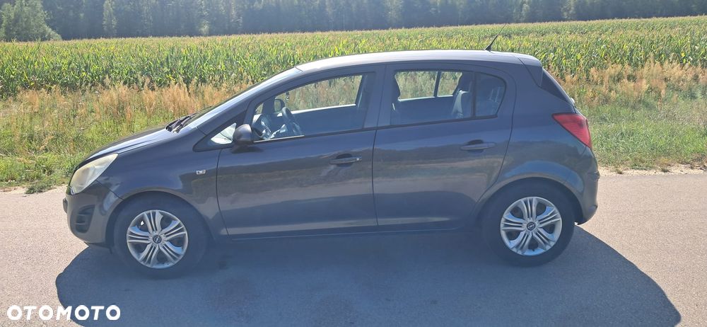 Opel Corsa - 4
