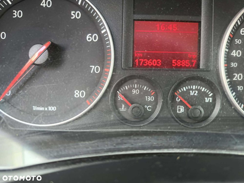 Volkswagen Golf - 7