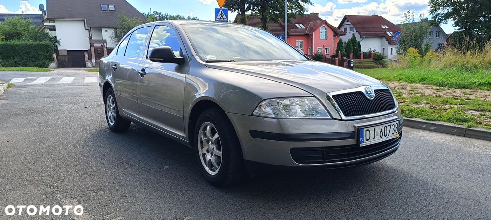 Skoda Octavia 1.6 Tour Classic - 3