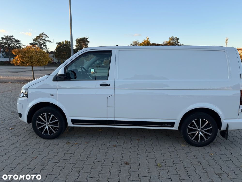Volkswagen Transporter - 8