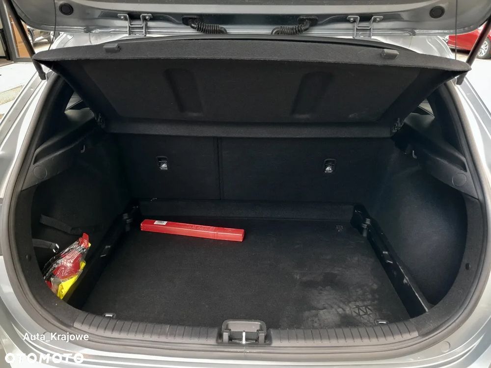 Kia Ceed 1.5 T-GDI M DCT - 29