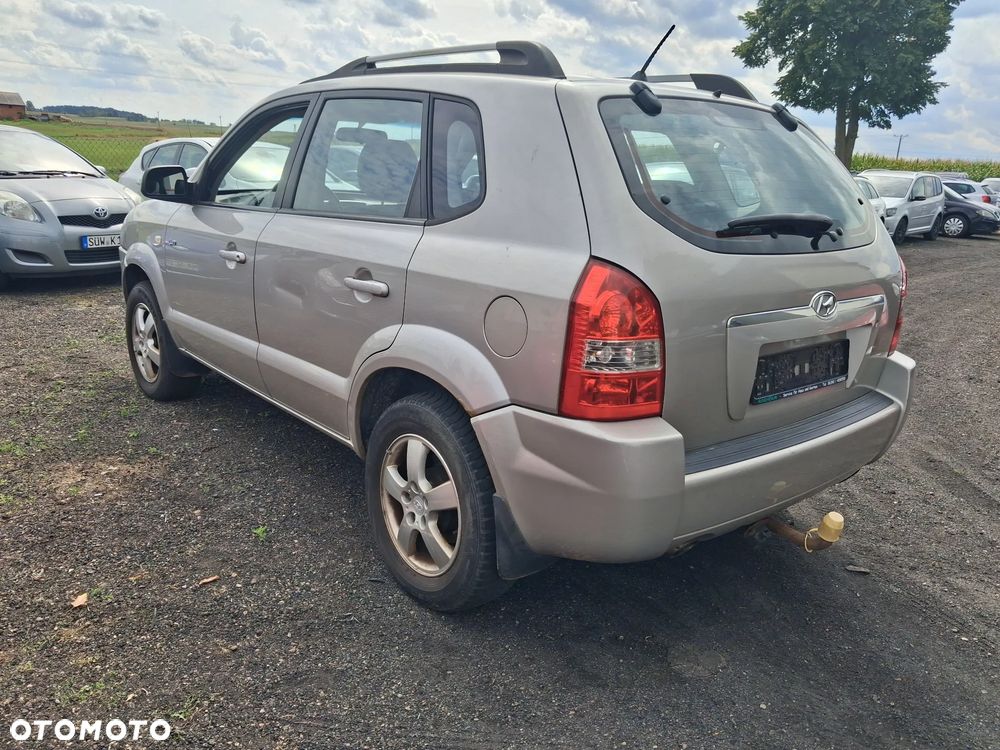 Hyundai Tucson 2.0 CRDi VGT 4WD GLS - 4