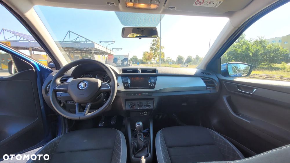 Skoda Fabia 1.0 TSI Ambition - 11