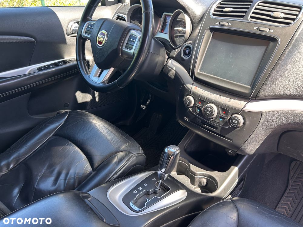 Fiat Freemont 2.0 Multijet Black Code AWD - 9