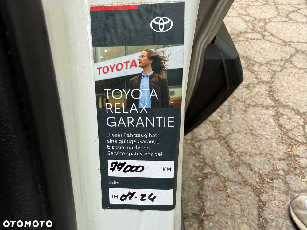 Toyota C-HR 1.8 Hybrid Dynamic - 18
