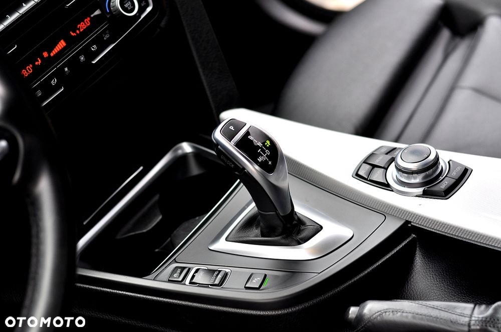 BMW Seria 4 420d Sport-Aut Sport Line - 20