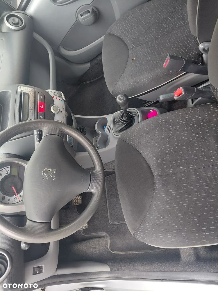 Peugeot 107 1.0 Happy Euro5 - 11