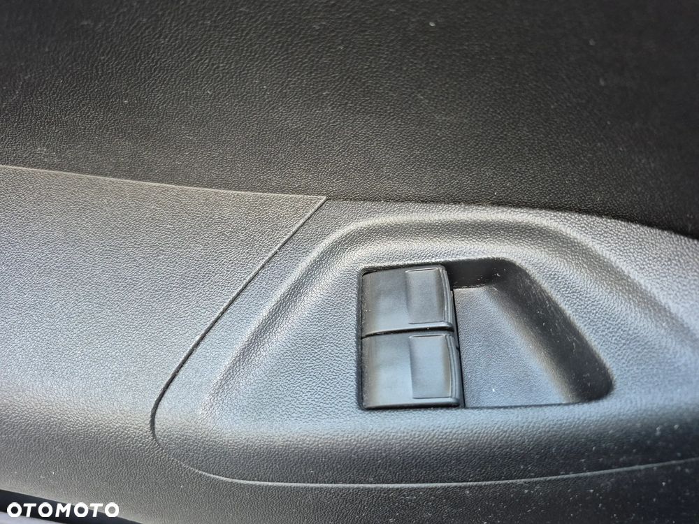 Peugeot 108 - 14