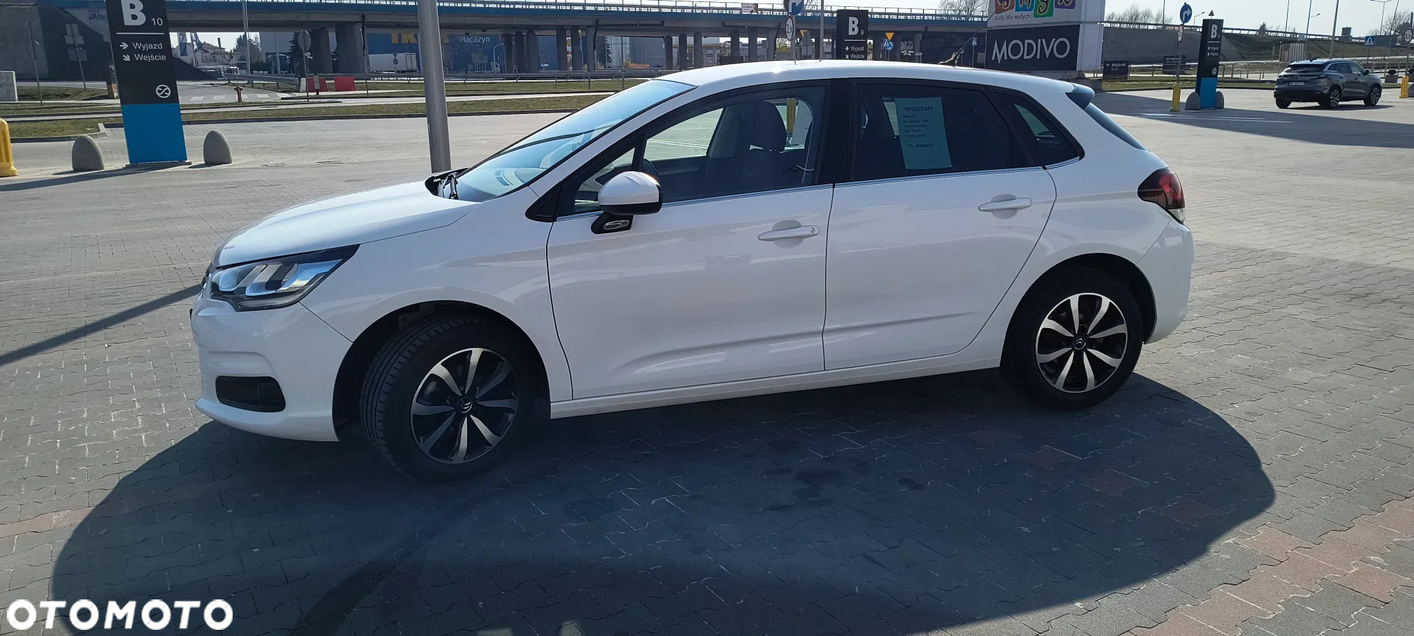 Citroën C4 1.2 PureTech Feel - 2