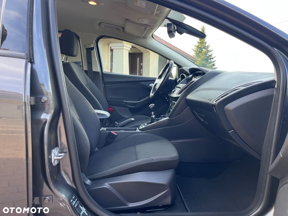 Ford Focus 1.5 EcoBlue STart-Stopp-System TITANIUM - 17