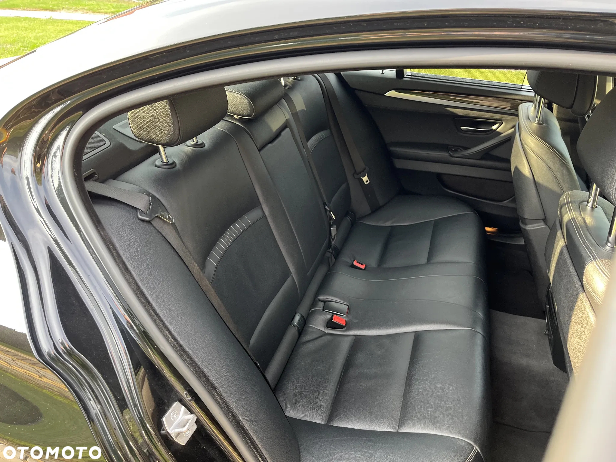 BMW Seria 5 520d xDrive Luxury Line - 11