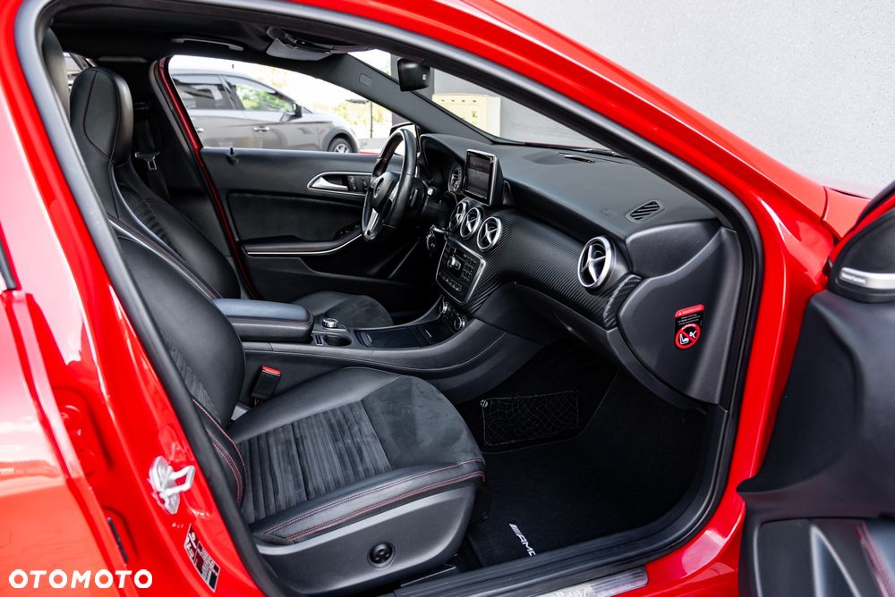 Mercedes-Benz Klasa A 250 Sport 7G-DCT - 25