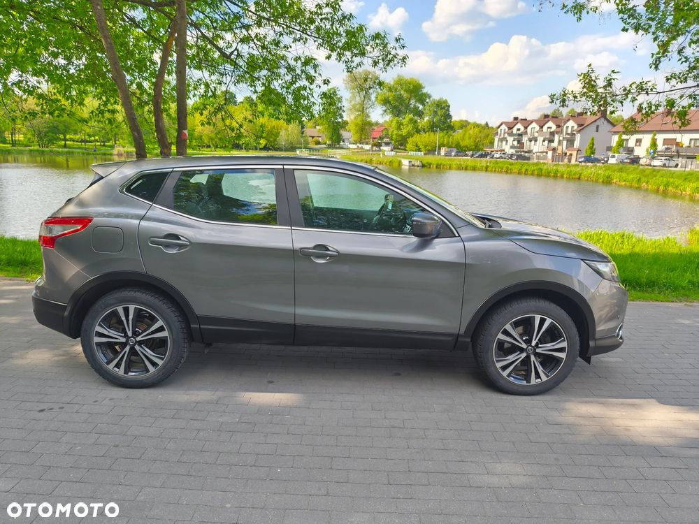 Nissan Qashqai 1.2 DIG-T N-Connecta EU6 - 7