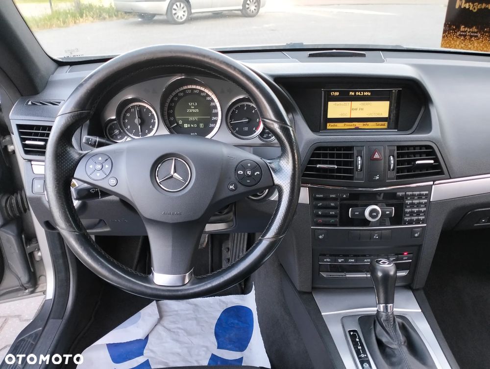 Mercedes-Benz Klasa E - 25
