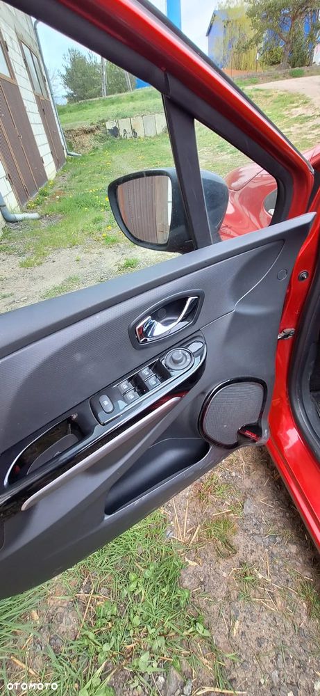 Renault Clio 0.9 TCe Limited - 10