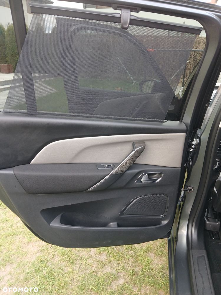 Citroën C4 Picasso e-HDi 115 Exclusive - 13