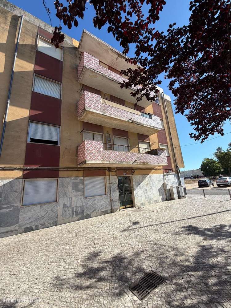Apartamento T1 em Alhos Vedros, Moita - Oportunidade Única! - Grande imagem: 3/31