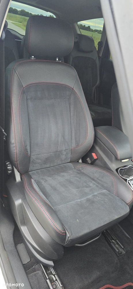 Ford S-Max 2.0 TDCi Titanium - 11