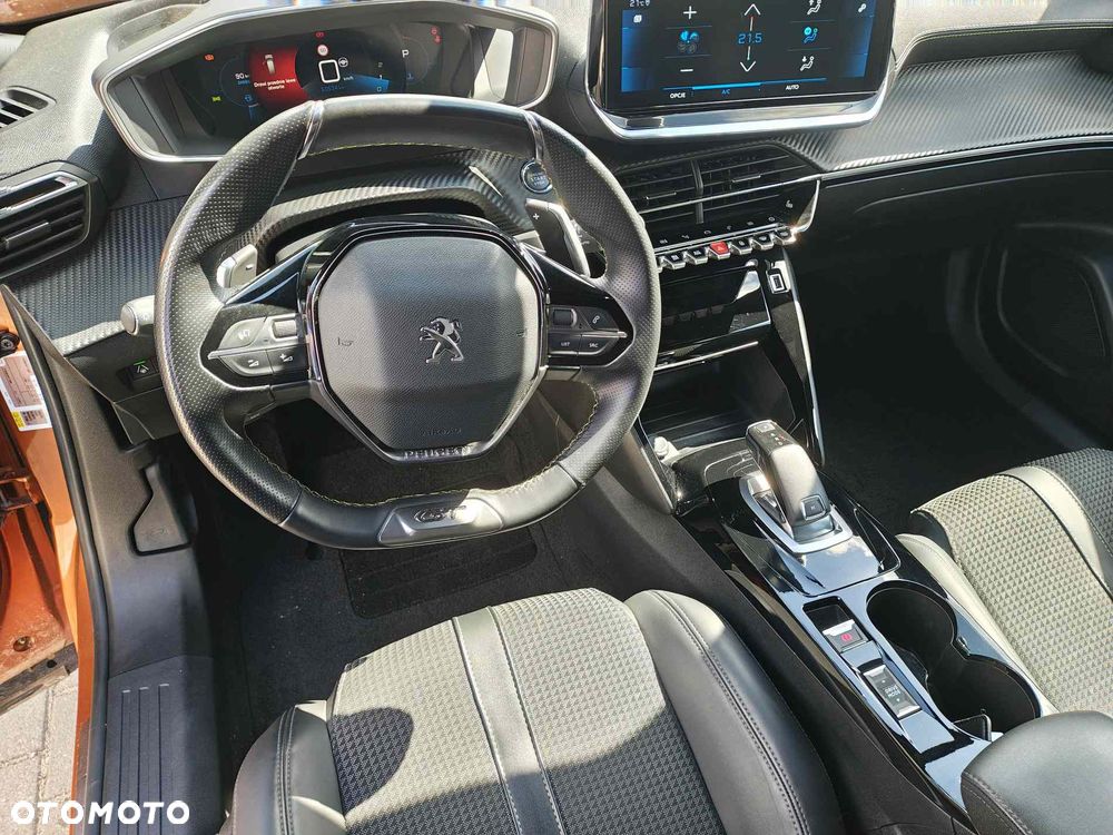 Peugeot 2008 1.2 PureTech GT Line S&S EAT8 - 4