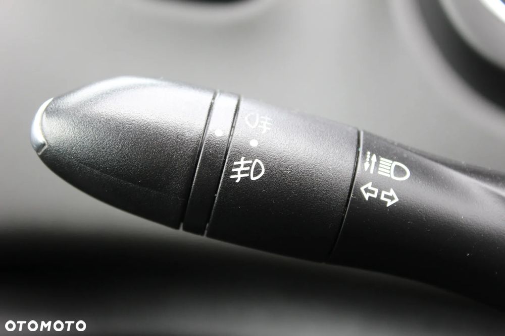 Renault Scenic BLUE dCi 120 LIMITED - 18