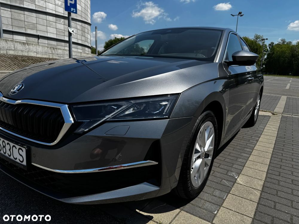 Skoda Octavia 2.0 TDI Selection DSG - 1
