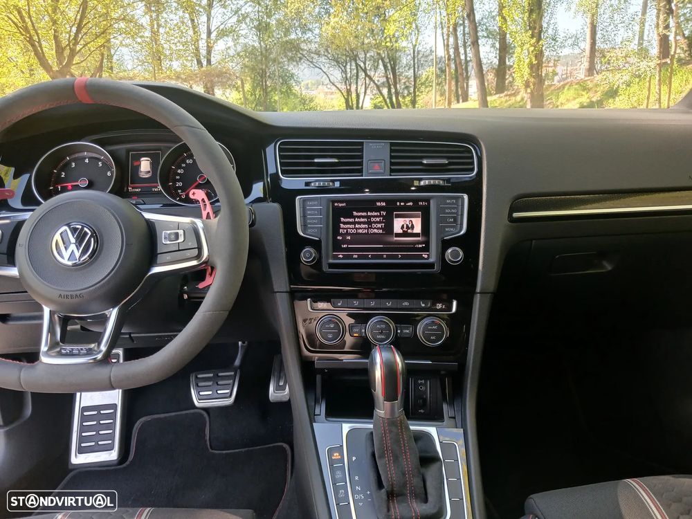 VW Golf GTI Clubsport DSG - 25