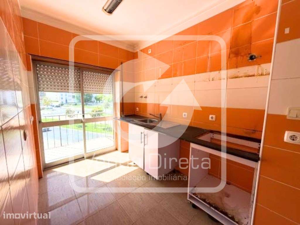 Apartamento T1 com Varanda | 1.º Andar | Vale da Amoreira, Moita - ... - Grande imagem: 5/22