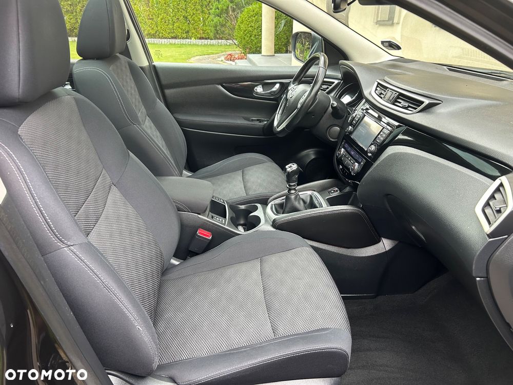 Nissan Qashqai 1.6 dCi 360 S&S - 19