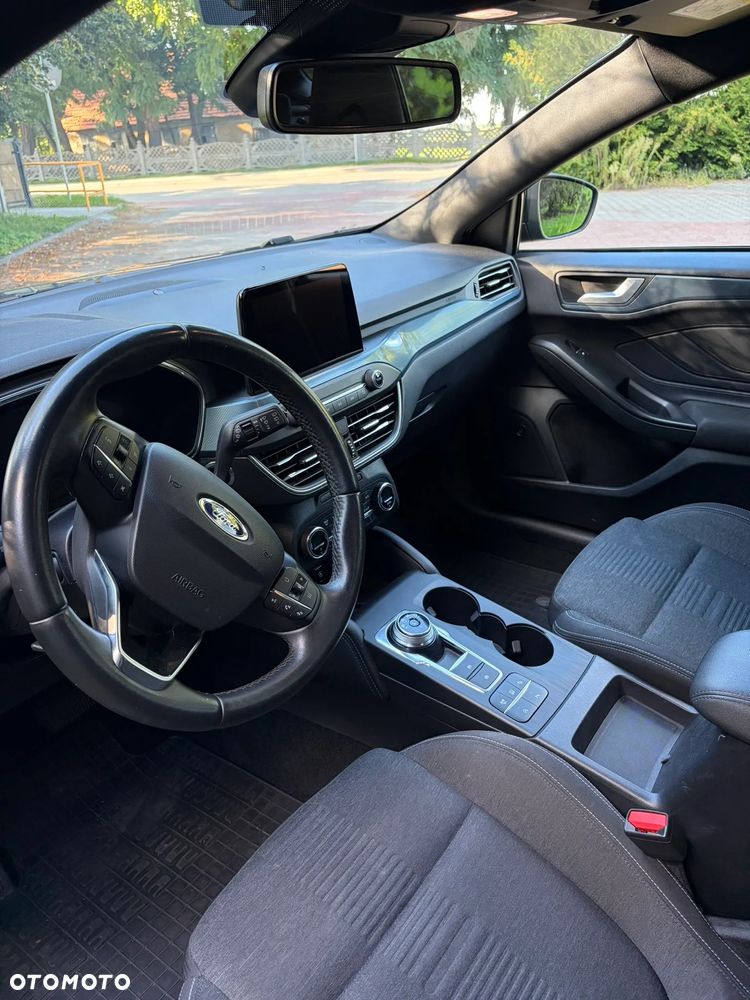 Ford Focus 1.0 EcoBoost Active - 10