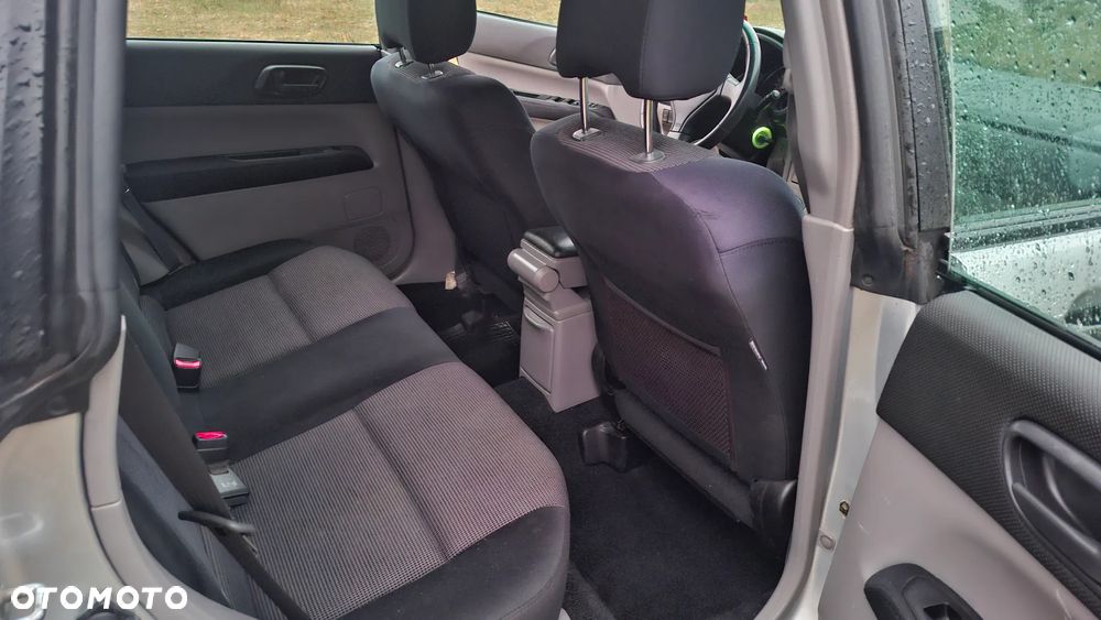 Subaru Forester 2.0X Trend - 14