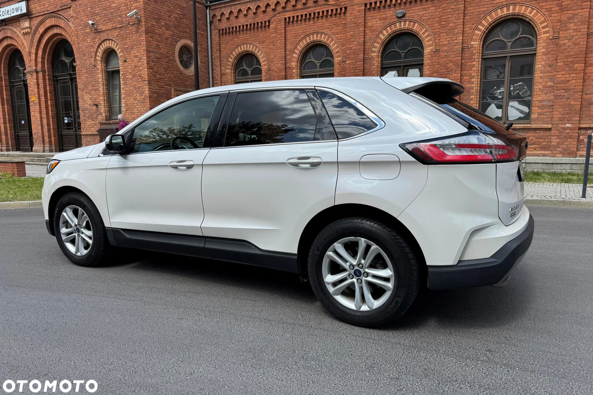 Ford Edge - 3